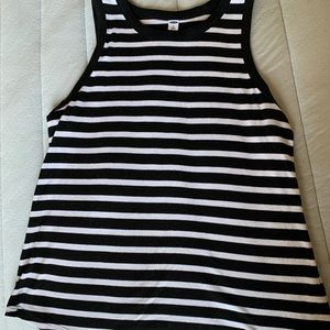 Striped Tank 🌻